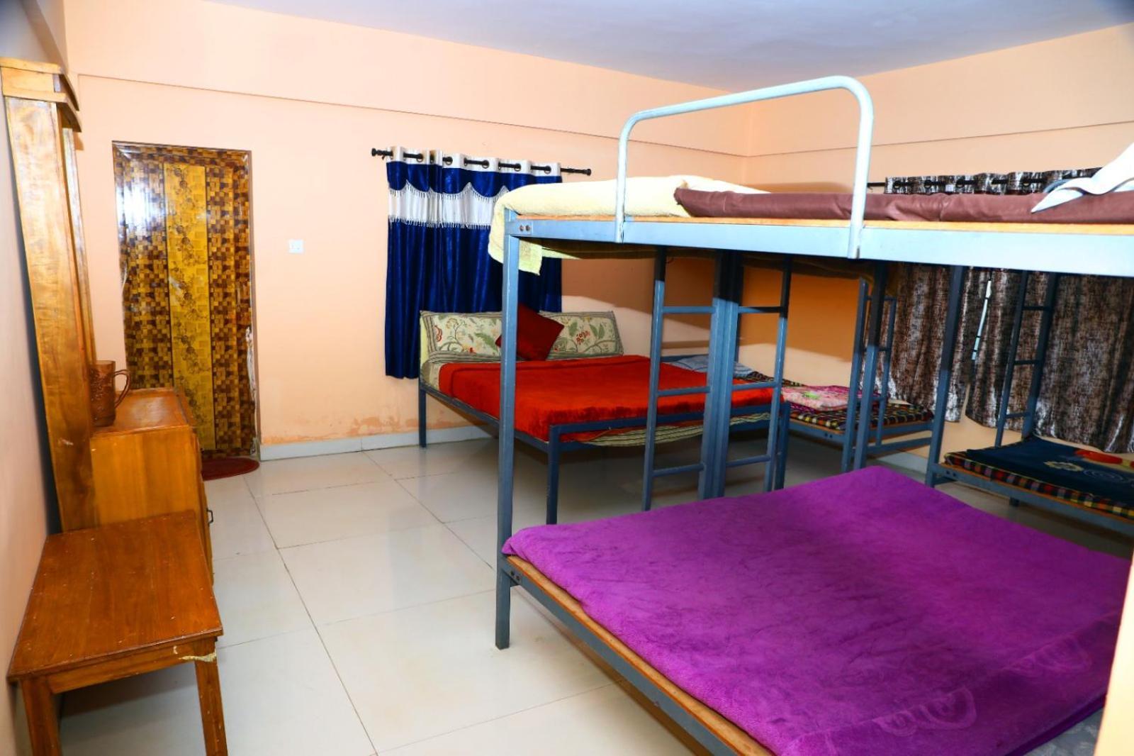J J Homes Ooty Phòng bức ảnh